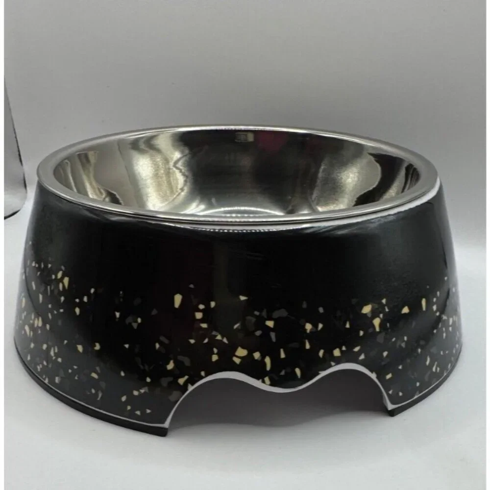 Pet feeder with removeable steel bowl 8.5”